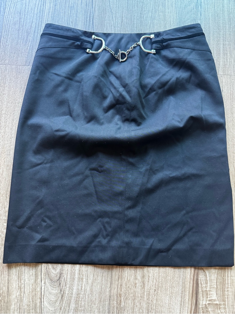 VTG Gucci Black Chain-Accent Pencil Skirt size 40 - Picture 2 of 11